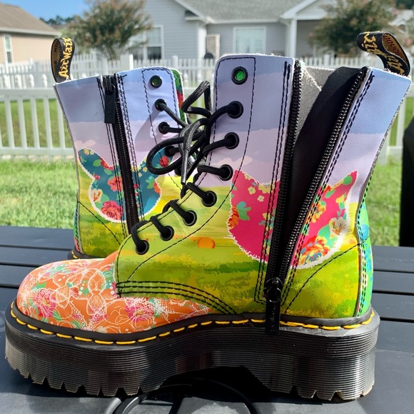 Super Rare Dr. Martens JADON DAZE Boots - Picture 2 of 12